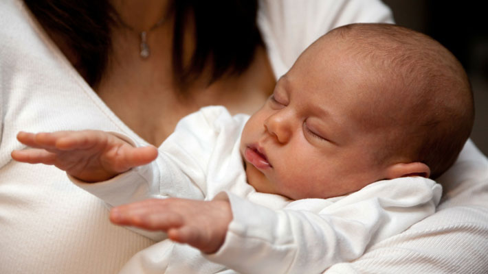 産後の生理再開と母乳の関係について