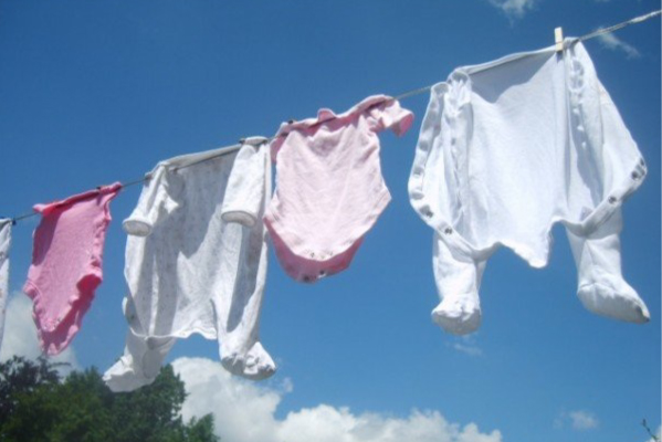赤ちゃんの衣類洗剤を選ぶ時に注意すること